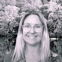 Emily Lowder's Instagram, Twitter & Facebook