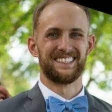 Alex Mingo's Instagram, Twitter & Facebook