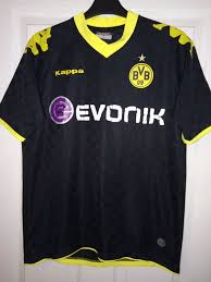 Set the world on fire is a collection of songs designed to be even bigger and better than their 2010 debut, to still be the band fans know and love from that first album but with more perspective and a musical evolution honed by months on the road and a matured vision for their craft. Borussia Dortmund Away Football Shirt 2010 2011 Sponsored By Evonik