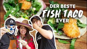 The only minor irritation is that you have to go up to the bar for drinks and you have a. Fish Tacos Mit Salsa Verde Burnhard