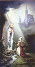 Terminado el rosario, me sonrió otra vez, se elevó un poco y desapareció. Nuestra Senora De Lourdes Ecured