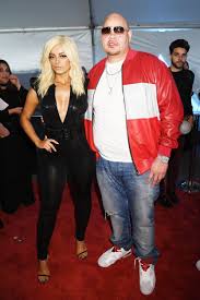 Stars Turn Heads At The Iheartradio Music Awards 2017 See The Red Carpet Pics Music Awards 2017 Music Awards Famous Latinos