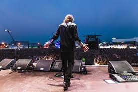 Que nomes vais querer ver no. Robert Plant Nos Alive 2016