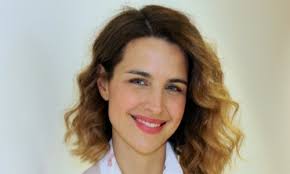 Doris Pinčić Rogoznica u ulozi modela zaustavljala poglede na glavnom  zagrebačkom trgu