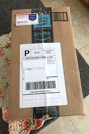 Should You Reuse Shipping Supplies Ebay Business Ebay Selling Tips Recycle Box