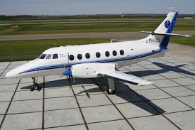 Experience the new definition of gaming at your fingertips. File Jetstream 32 Ais Airlines Ph Cci Jpg Wikipedia