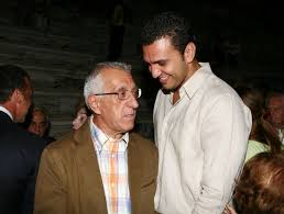 Αντιπρόεδρος του παγκόσμιου συμβουλίου αεροδρομίων ( aci world. B Kikilias O Prwhn A8lhths Sto Stibo Twn Eklogwn