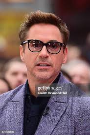 124 photos et images haute résolution de Raymond Downey