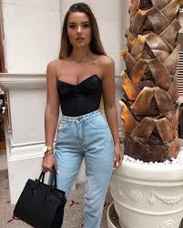 Cute Birthday Outfit Ideas For Summer Cute Girl Spring Wear Stylish Outfit Luxury Clothing Black Top Boyfriend Jeans Going Out Style Ideas In 2020 Stylish Outfits Drinks Outfits Fashion