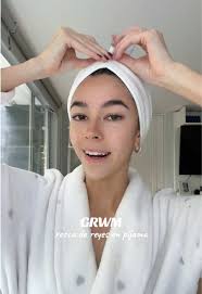 Mariavglse3 En Pijama