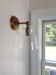 Sherwin Williams Incredible White Used On Walls With Extra White Used On Trim Via Elements Of White Walls Paint Colors For Home Interior Paint Colors Schemes