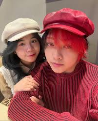 Hình Ảnh Của Kai Sim