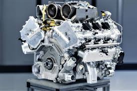 The first v6 engines were designed and produced independently by marmon motor car company, deutz gasmotoren fabrik and delahaye. Aston Martin Entwickelt Einen Eigenen V6 Motor Die Testfahrer Auto Und Reise Magazin