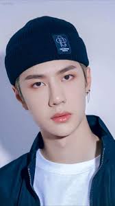 WANG YIBO