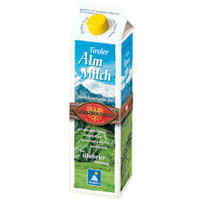 Agrarmarketing Tirol Milch Tirolmilch Tirol Milk Pack Drink Getrank Bio Milch Molkerei Packaging Verpackung Design Packag Molkerei Milch Getranke