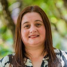 Joan Sutherland (@design4lx)