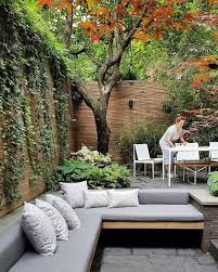 22 Marvelous Winter Garden Design For Small Backyard Landscaping Ideas Teracee Small Garden Landscape Small Backyard Gardens Small Backyard