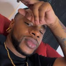 Posts with replies by Zach Bryson (@xZACHlyWatUNeeD)