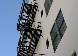 We can produce an eestairs® steel staircase in all sorts of styles, such as straight flights, spiral stairs, quarter turn stairs or helical. Georgia Metal Stairs In Apartment Buildings Atlanta Exterior Metal Stairs For Apartment Buildings