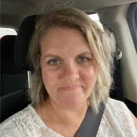 Amy Vieira's Instagram, Twitter & Facebook