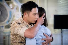 태양의 후예 / descendants of the sun chinese title: Descendants Of The Sun Episode 10 Official Stills Of Jin Goo Kim Ji Won Kim Ji Won Seo Dae Young Jin Goo