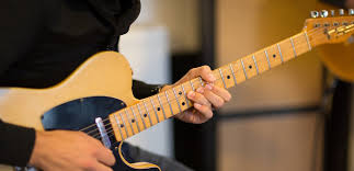 Gitarren Akkorde Der Septakkord Fur Gitarristen Amazona De Diese videoserie zeigt dir im detail die wichtigsten akkorde und ihre hauptpositionen/griffbilder auf der gitarre. gitarren akkorde der septakkord fur