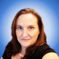 Robyn Mckinney's Instagram, Twitter & Facebook