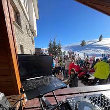 Greetings from Chamonix part II 📷@ace.dimitrievski