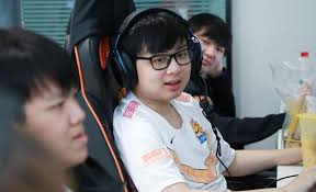 Lê «sofm» quang duy is the jungler of the sn, 23 years, viet nam. Sofm Cac Tuyá»ƒn Thá»§ Esports Viá»‡t Nam ChÆ°a Chuyen Nghiá»‡p Qua Dá»… Dai Va Khong Kháº¯t Khe Vá»›i Báº£n Than