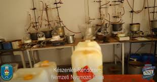 Özbas szofi ( szolnok, 2001. Index Belfold 6 3 Milliard Forint Erteku Hamis Gyogyszert Foglaltak Le A Rendorok Egy Illegalis Laborban