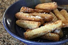 Gorengkan peria ke dalam minyak masak. Resepi Terung Goreng Yang Mudah