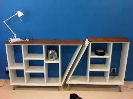 Sur le site mizy, il y a des tas d'imprimés. Ikea Hack Detourner Et Customiser Une Bibliotheque Billy