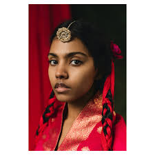 Sculpted Serenity . At the heart of this editorial lies the concept of  sculpted silhouettes: garments that sculpt the body with effortless  elegance, enhancing its natural curves and contours. From flowing drapery