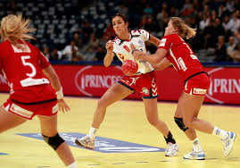 She made her debut on the norwegian national team in 2005, and played 172 international matches and scored 352 goals before retiring on the national team. Marit Malm Frafjord To Larvik Hk Handball Planet