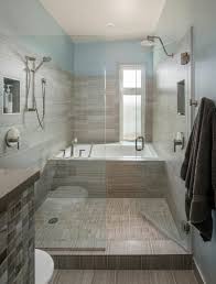 Ameublement De Salle De Bain Rideaux Ou Parois Originaux Bathrooms Salle De Bain Baignoire Douche Salle De Bain Et Petite Salle De Bain Avec Douche