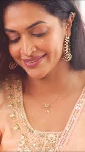 🪔HAPPY ✨DIWALI 🪔 . . . . . . . . . . . . . . . . . . . . . . . . . . .  SURA🌙VI . . . . . #diwali #festivevibes #happyday #love #lights #glow 📸🤫