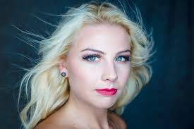 Creative Headshots and Portraits