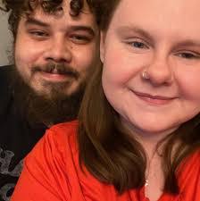 Emily Toliver's Instagram, Twitter & Facebook