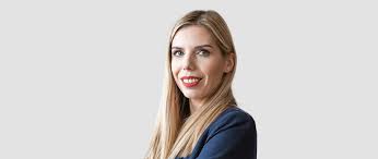 Ceny za metr kwadratowy dynamicznie rosną i zapowiada się, by miały się zatrzymać. Anna Kornecka Wiceministrem W Ministerstwie Rozwoju Pracy I Technologii Ministerstwo Rozwoju Pracy I Technologii Portal Gov Pl