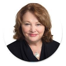 Sandra Shea's Instagram, Twitter & Facebook