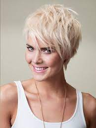 Freche Frisuren Ab 50 Haarschnitt Kurzhaarfrisuren Haarschnitt Kurz