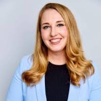 Becca Brooks's Instagram, Twitter & Facebook