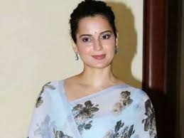 Kangana Ranaut said on entering politics | पॉलिटिक्स में कदम रखने पर कंगना  रनोट बोलीं: ये पॉलिटिक्स में आने का सही समय है, लेकिन चुनाव लडूंगी या नहीं  ये अनाउंस ...