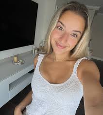 Lexi sent you a message & wants to talk 📩 . . This user has viewed your  profile