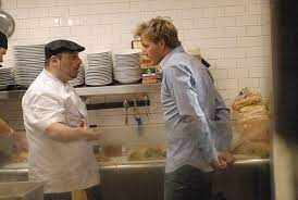 Kitchen Nightmares On Popsugar Food Kitchen Nightmares Chef Gordon Ramsay Chef Gordon