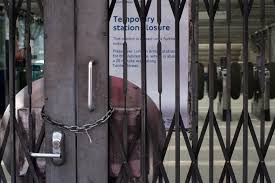 Could tighten its lockdown measures if more action is necessary, after boris johnson ordered sweeping restrictions to stop people leaving their homes. Reproduction Number Of Covid 19 Could Be Below One In Uk Lockdown Lshtm