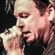 Sad news, poet Gerald Dawe who passed away today RIP. I was very happy that  I got to meet him a few years ago at our 'Home Thoughts' literary cabaret  in the