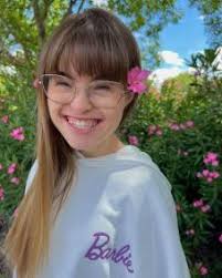 Muere a los 16 años la influencer Paula Cisneros, víctima de un agresivo  cáncer