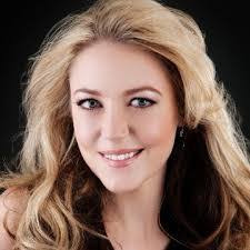 Christina Ezzo's Instagram, Twitter & Facebook