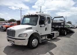 Not all of the information contained in this manual freightliner trucks reserves the right to discontinue models and to change specifications or design at any time without notice and without incurring obligation. 2020 New Freightliner Business Class M2 106 22ft Jerrdan Rollback Tow Truck 22srr6t W Lp Lcg At Tri Leasing Corp Serving Pompano Beach Fl Iid 20281871